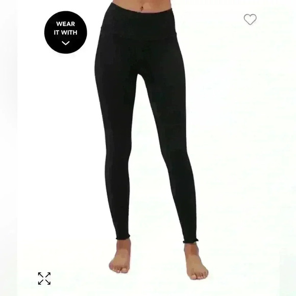 NWT SPIRITUAL GANGSTER love sculpt seamless 7/8 ruffle legs red maroon xs/s - Picture 7 of 8